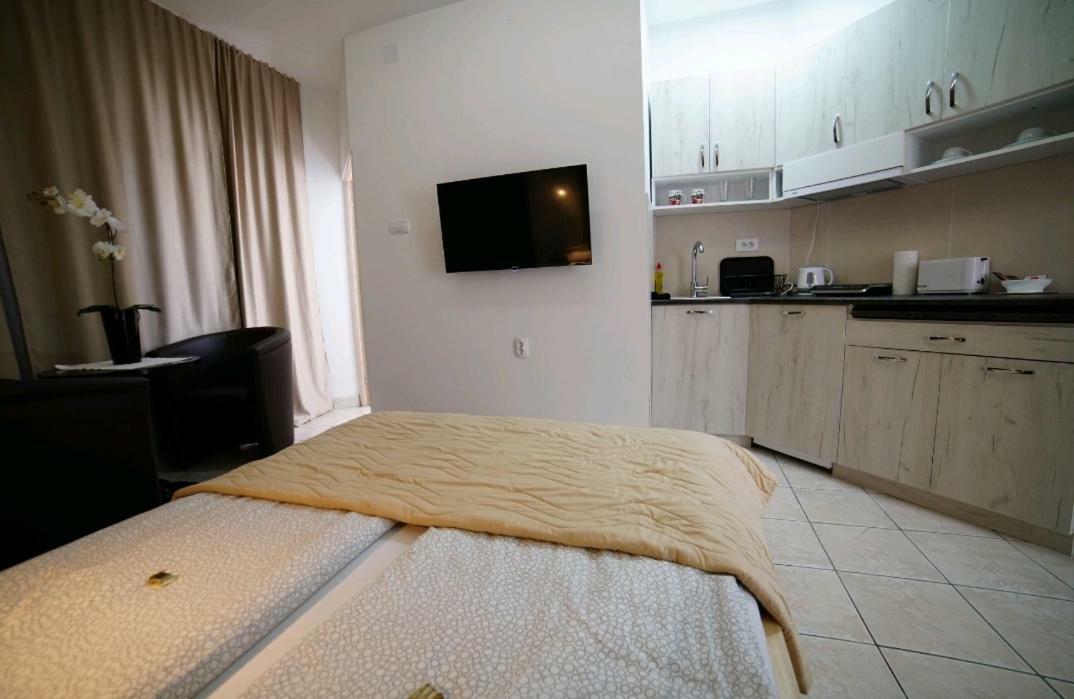 Apartmani Diksi Zrenjanin Eksteriør billede