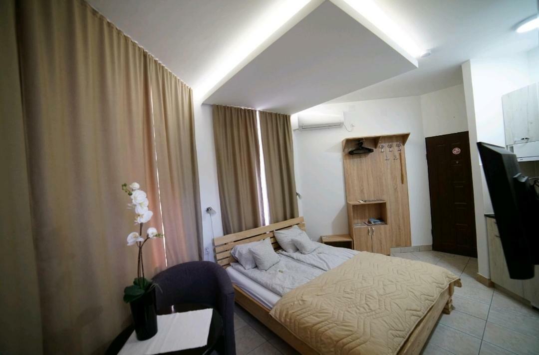 Apartmani Diksi Zrenjanin Eksteriør billede