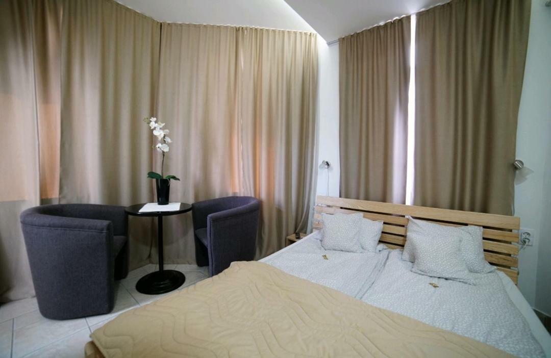 Apartmani Diksi Zrenjanin Eksteriør billede